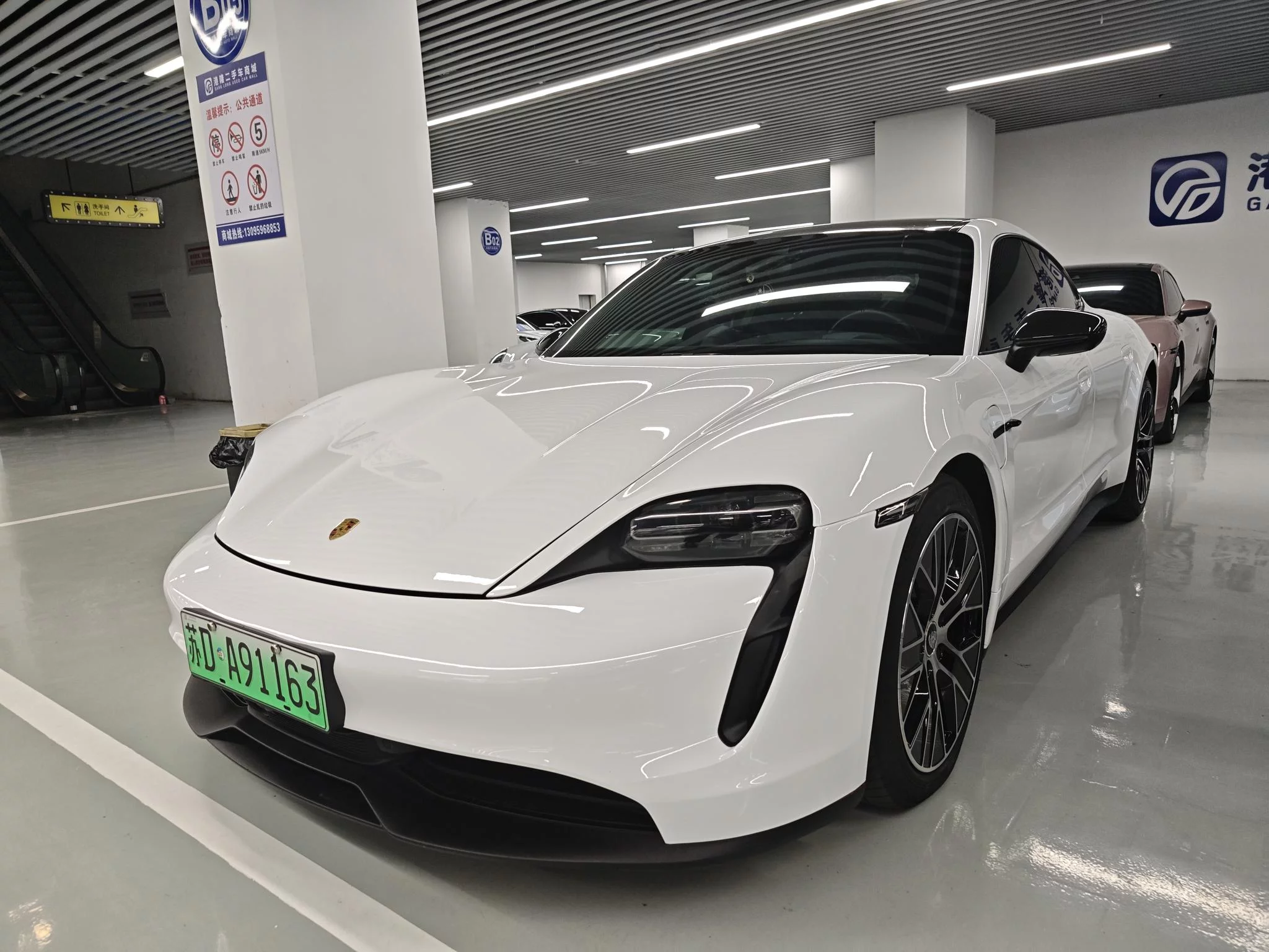 Porsche Taycan