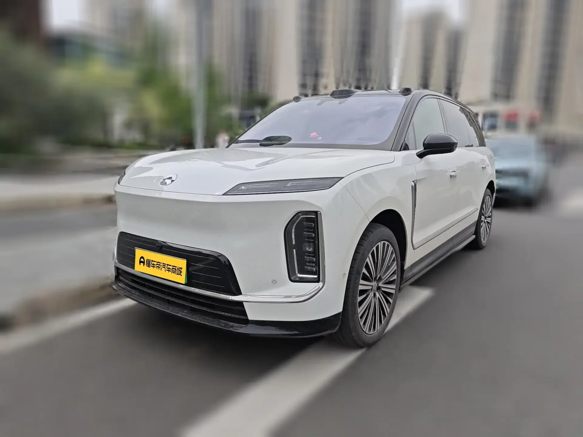 NIO ES9