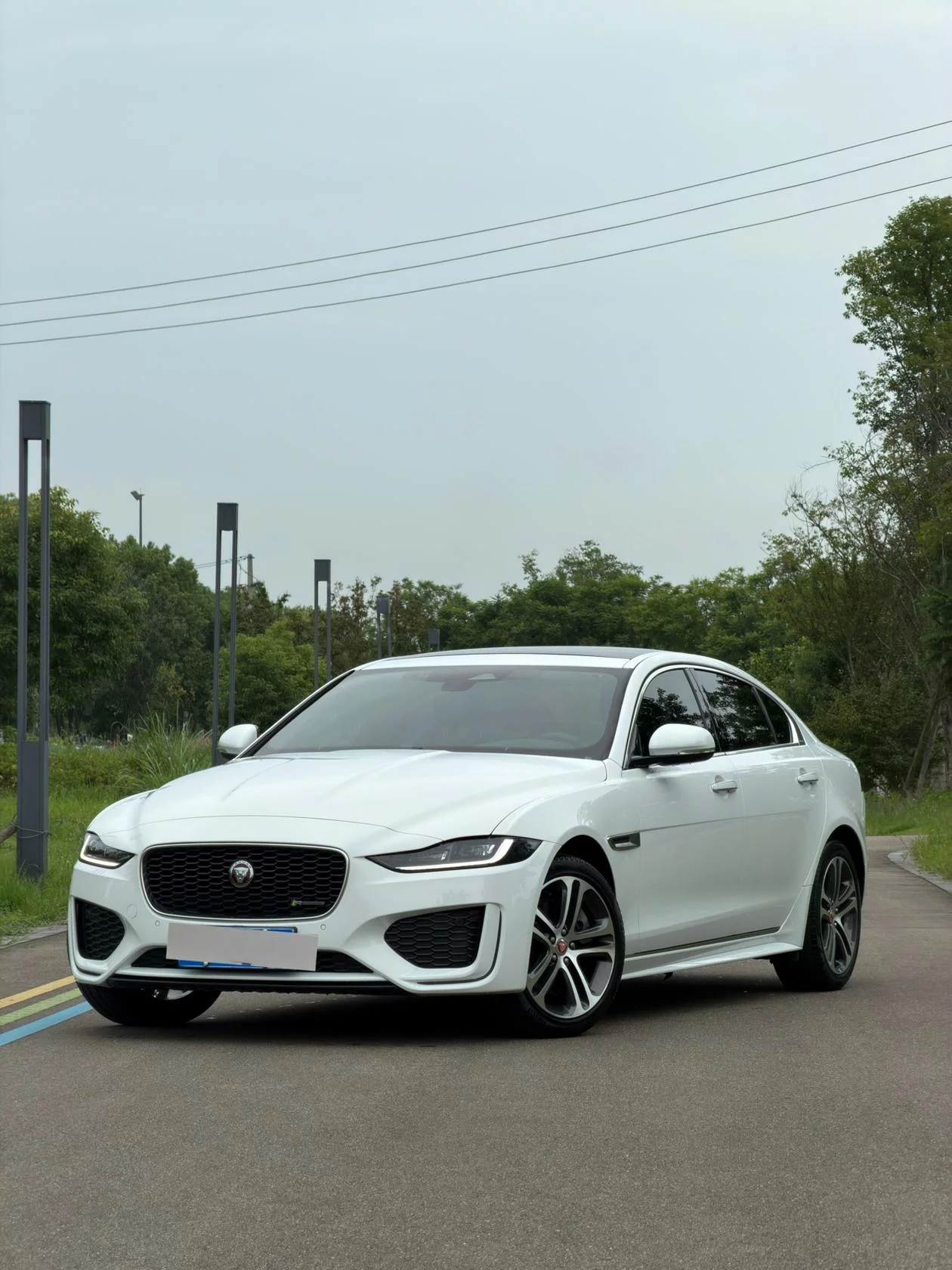 Jaguar XEL