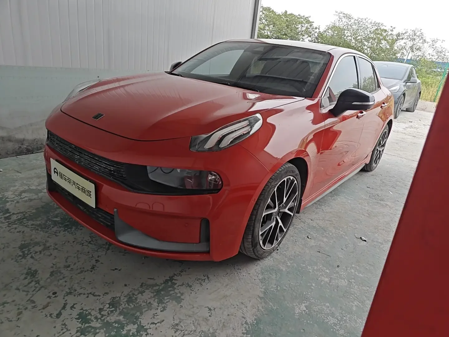 Lynk & Co 03