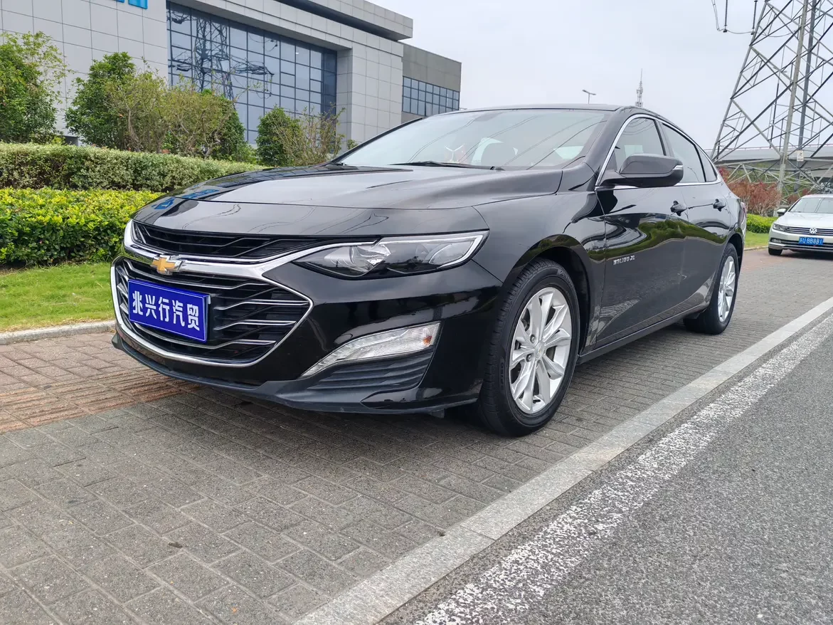 Chevrolet Malibu XL