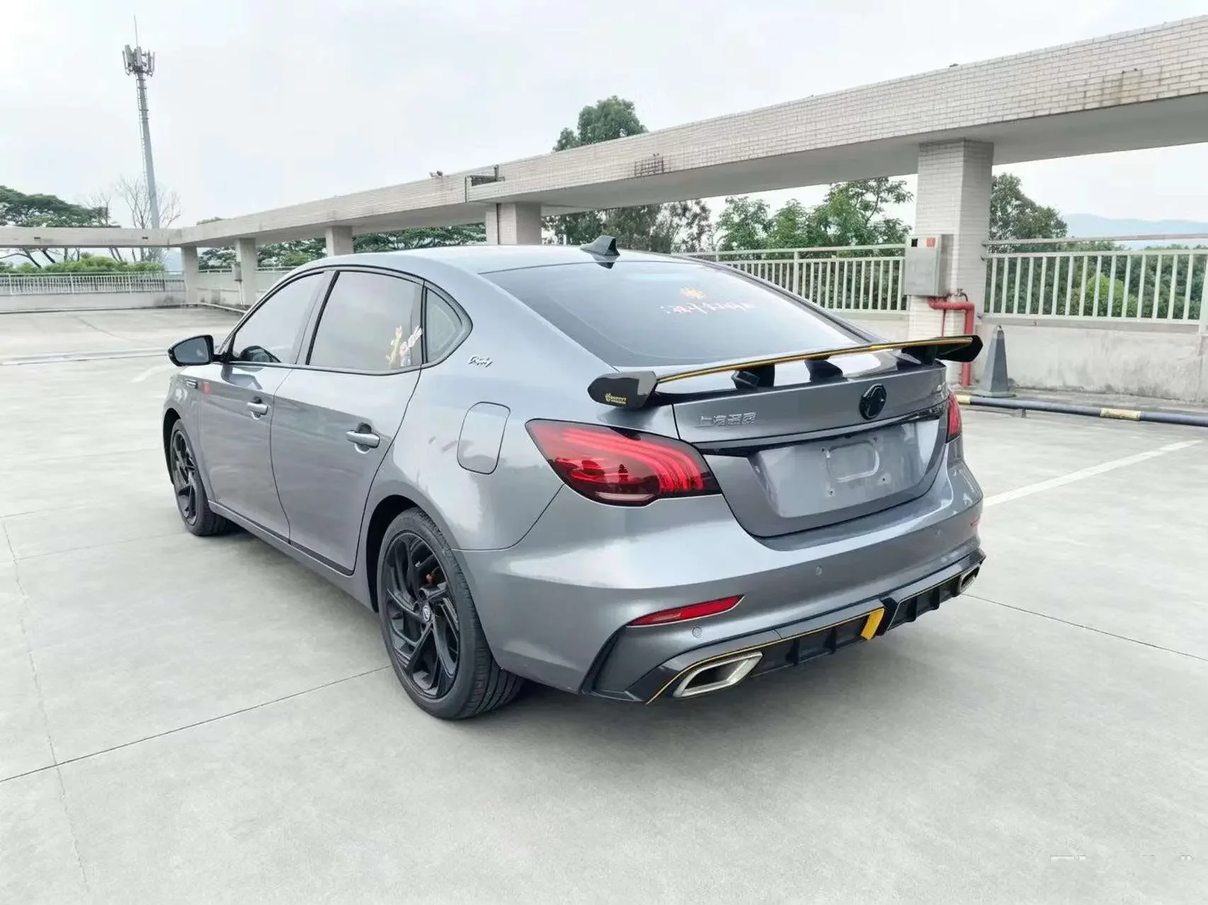 MG 6