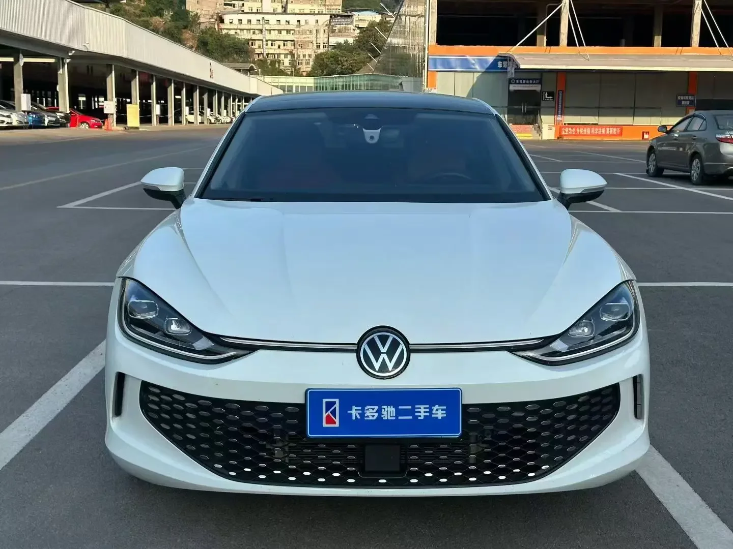 Volkswagen Lamando