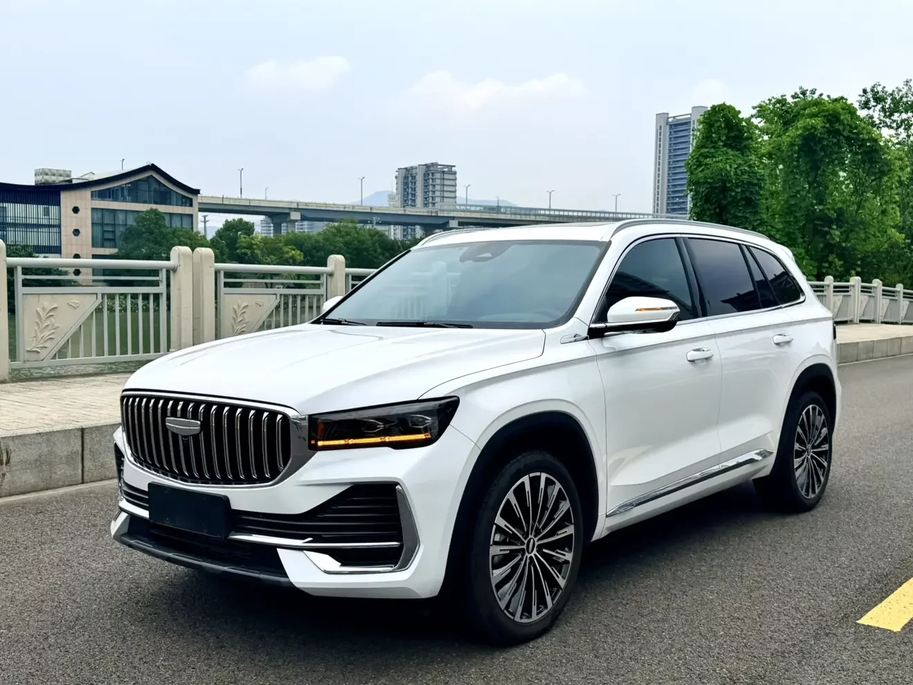 Geely Monjaro