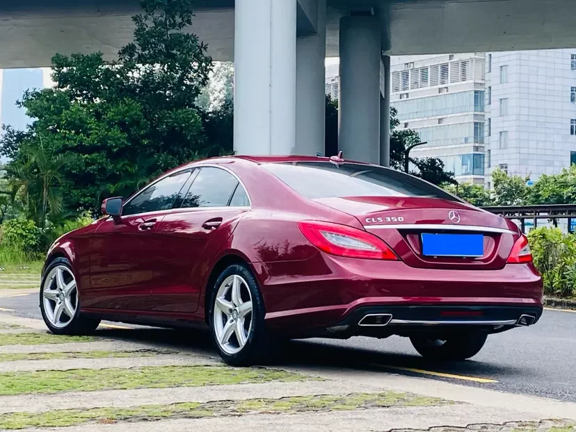 Mercedes-Benz CLS