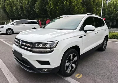 Volkswagen Tharu