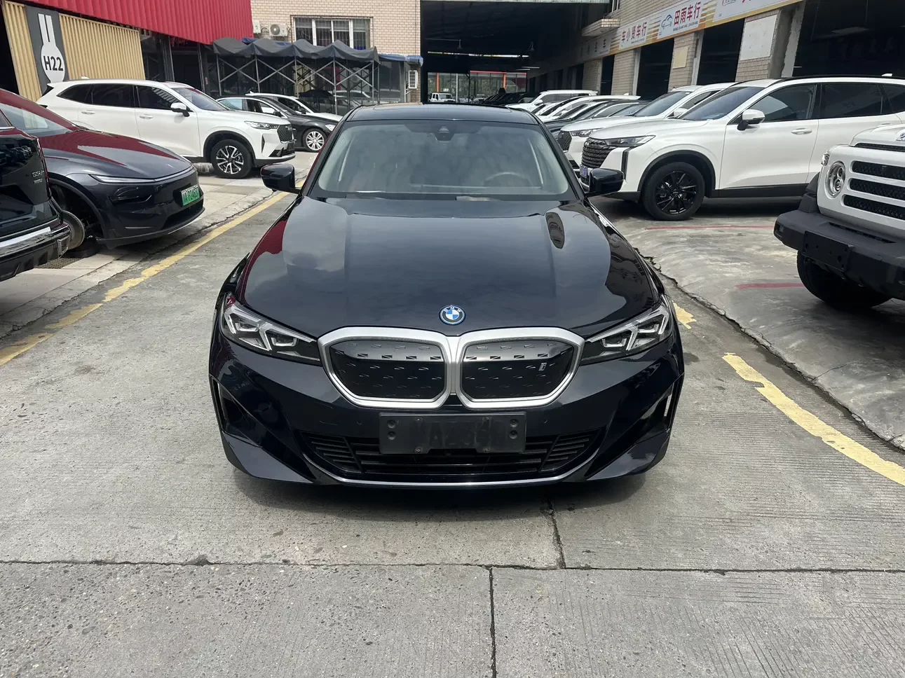 BMW i3