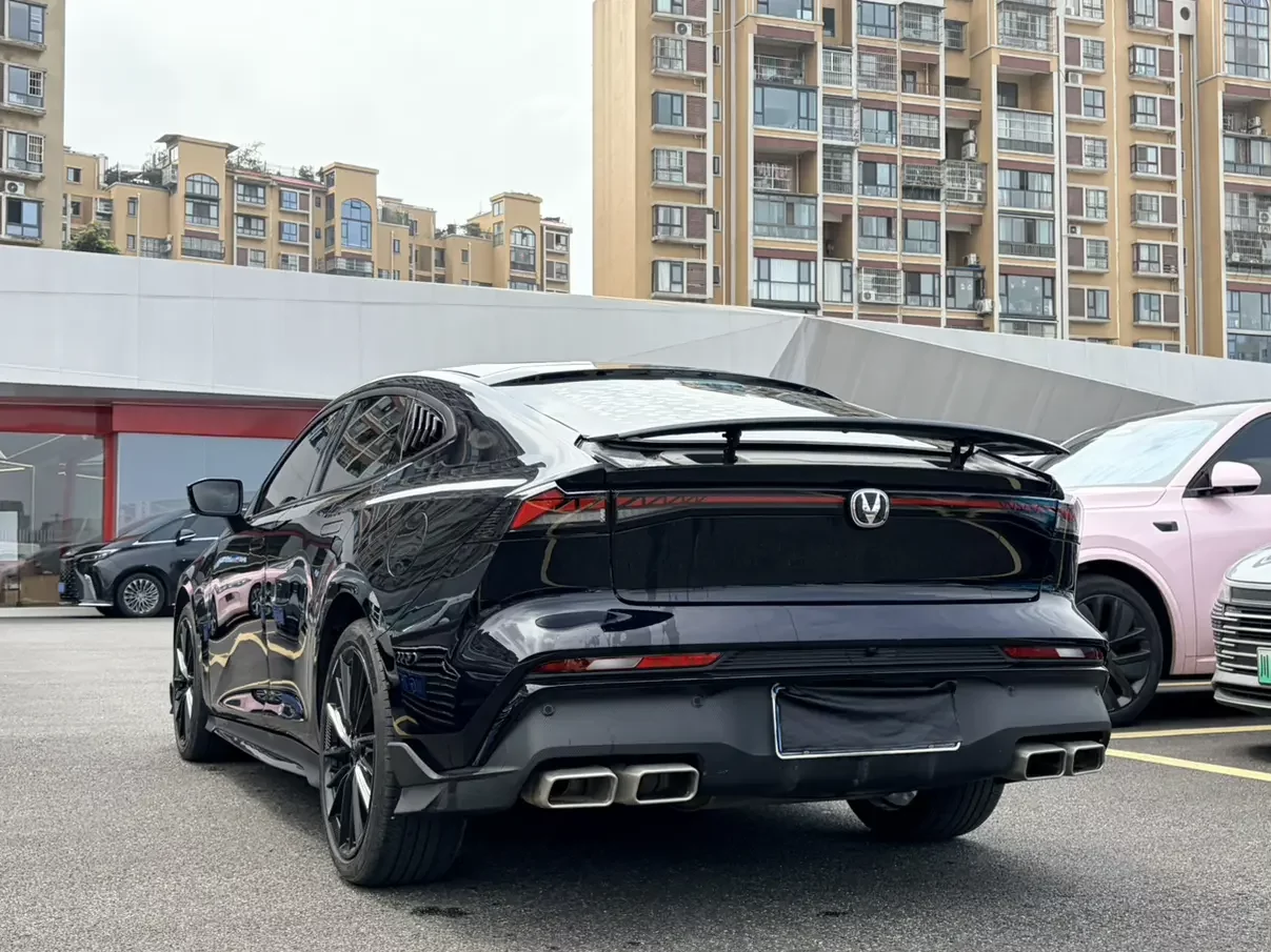 Changan UNI-V