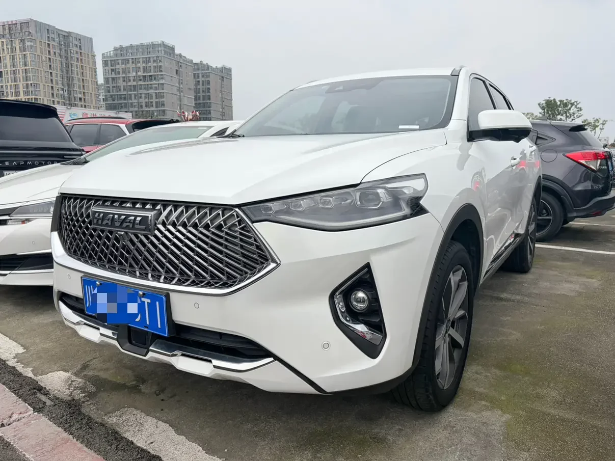 Haval F7