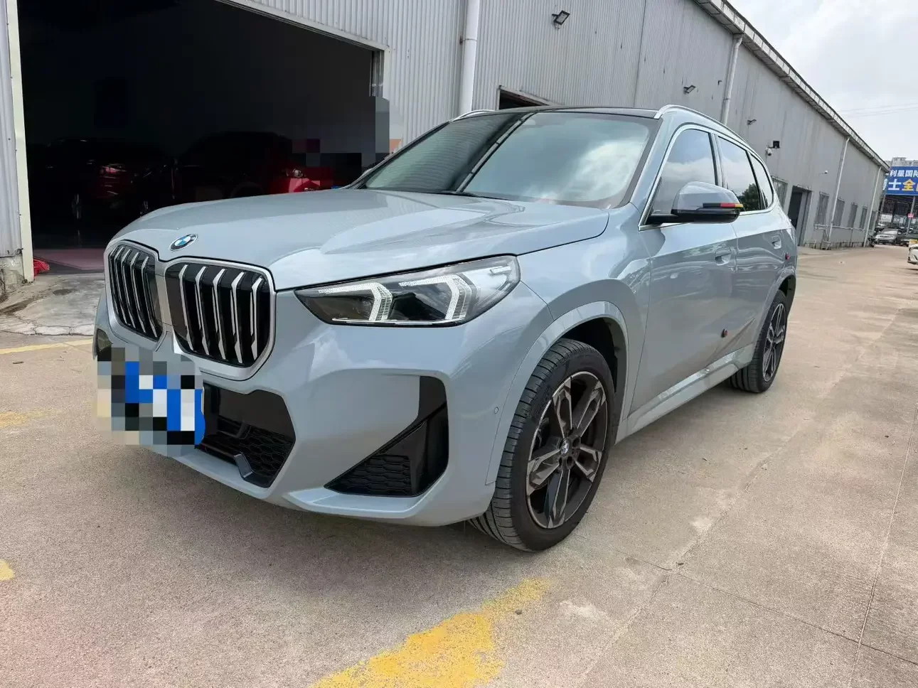 BMW X1