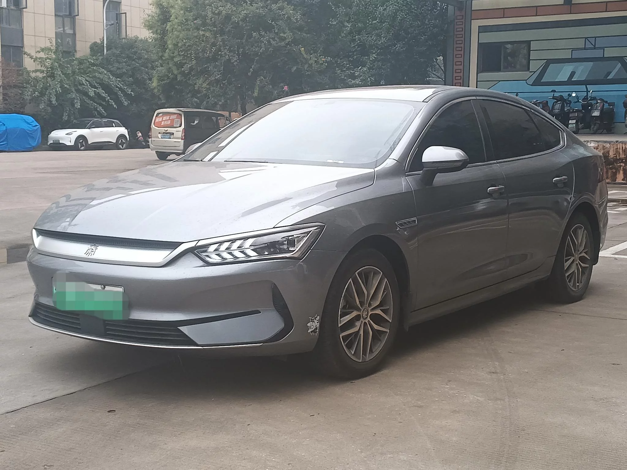 BYD Qin PLUS EV