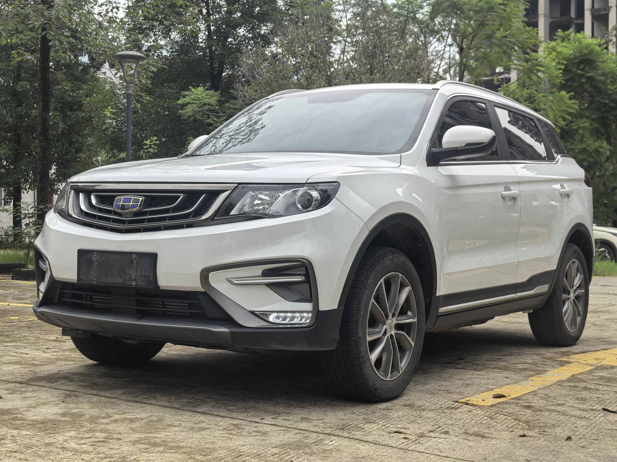 Geely Atlas