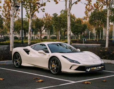 Ferrari F8
