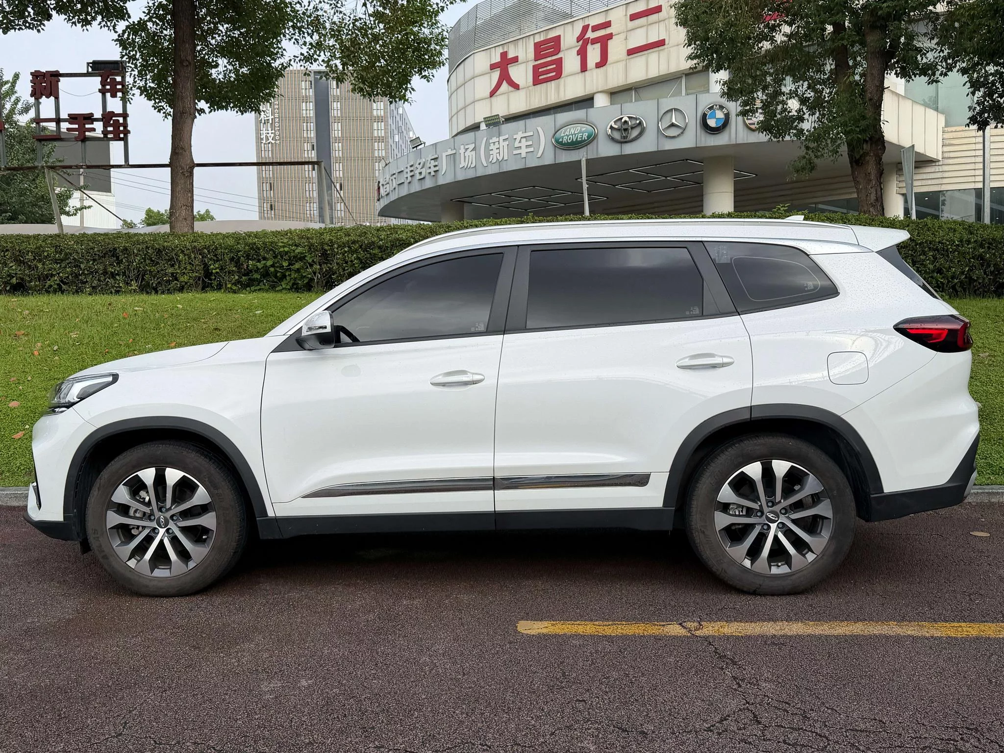 Chery Tiggo 8