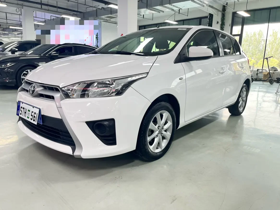 Toyota Yaris L