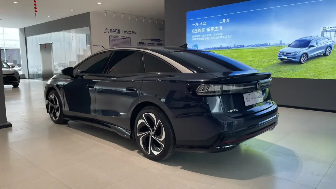 Volkswagen ID.7 VIZZION