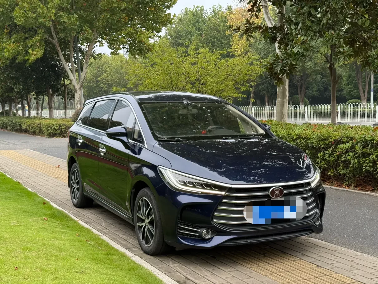 BYD Song MAX