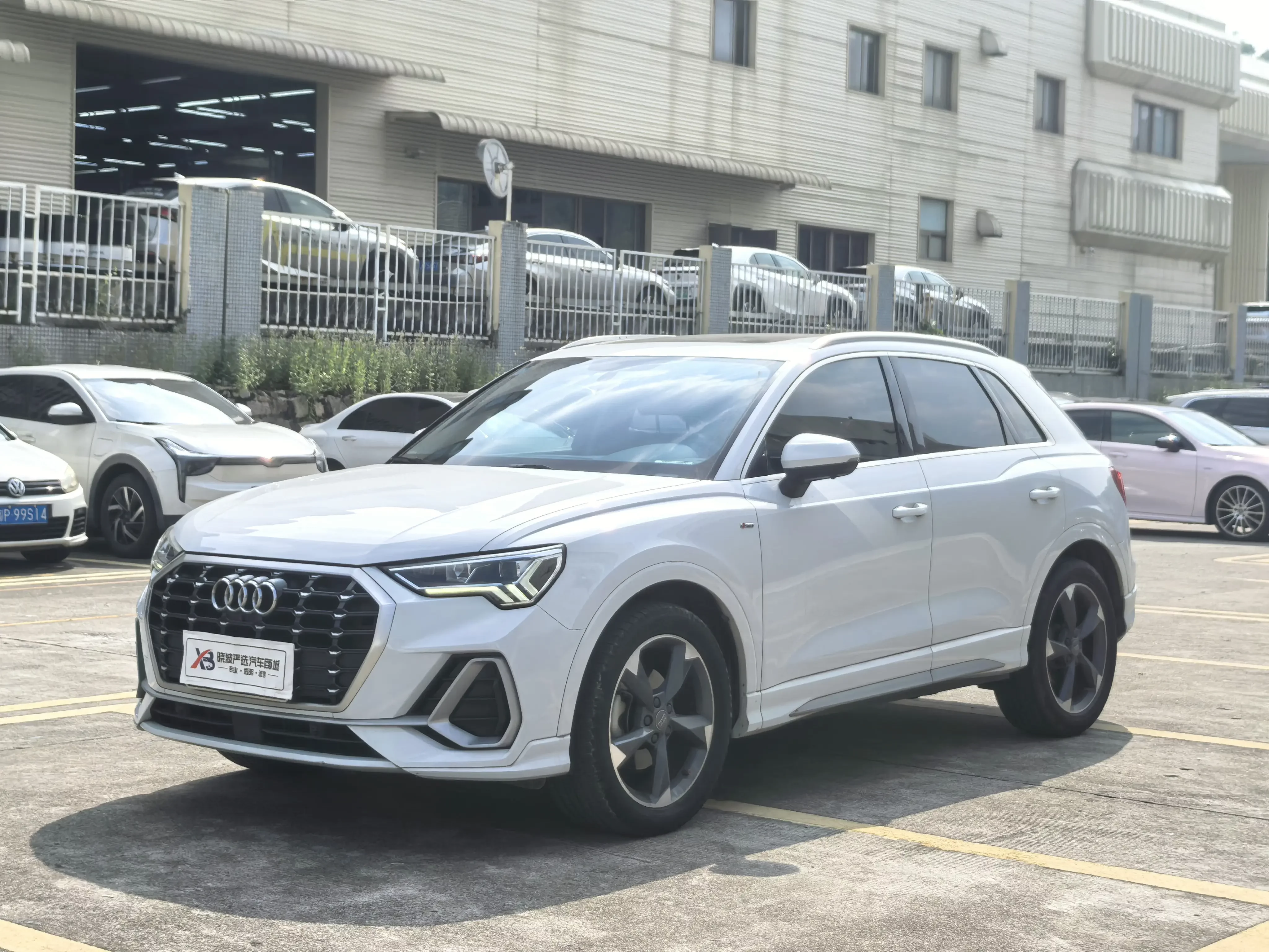 Audi Q3