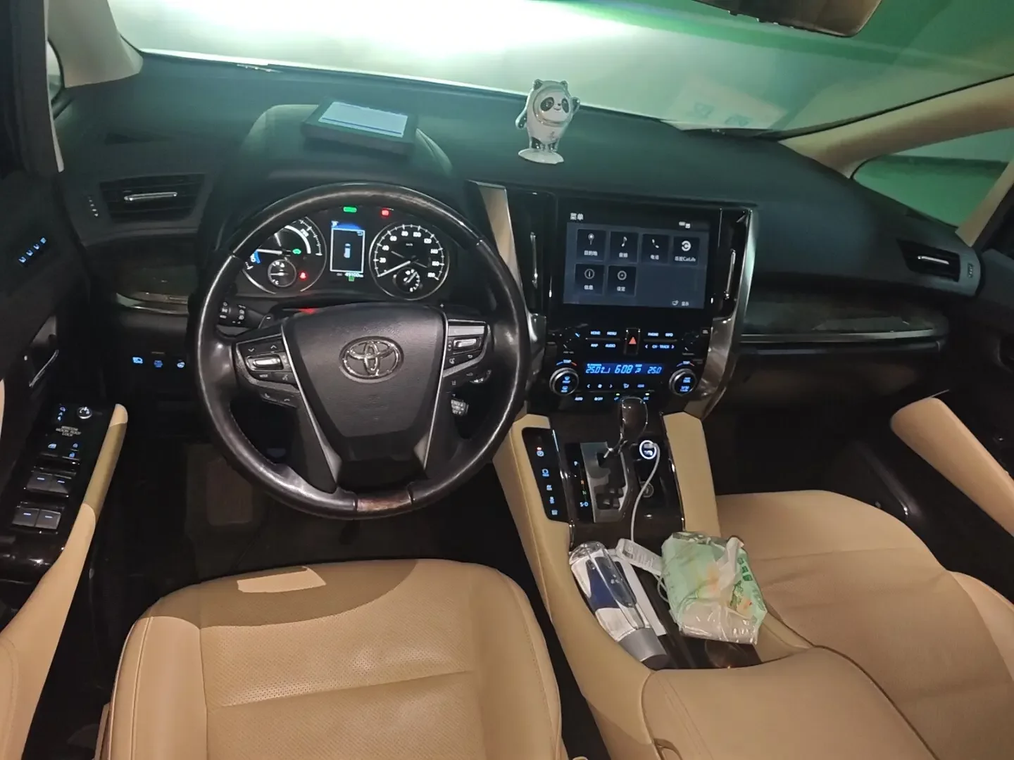 Toyota Crown Wellfire