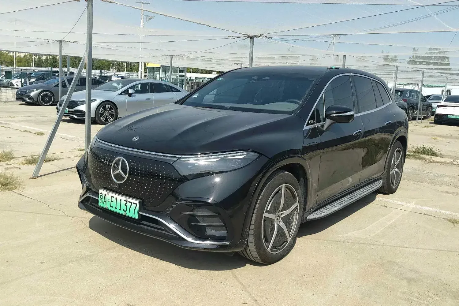Mercedes-Benz EQS SUV  из Китая
