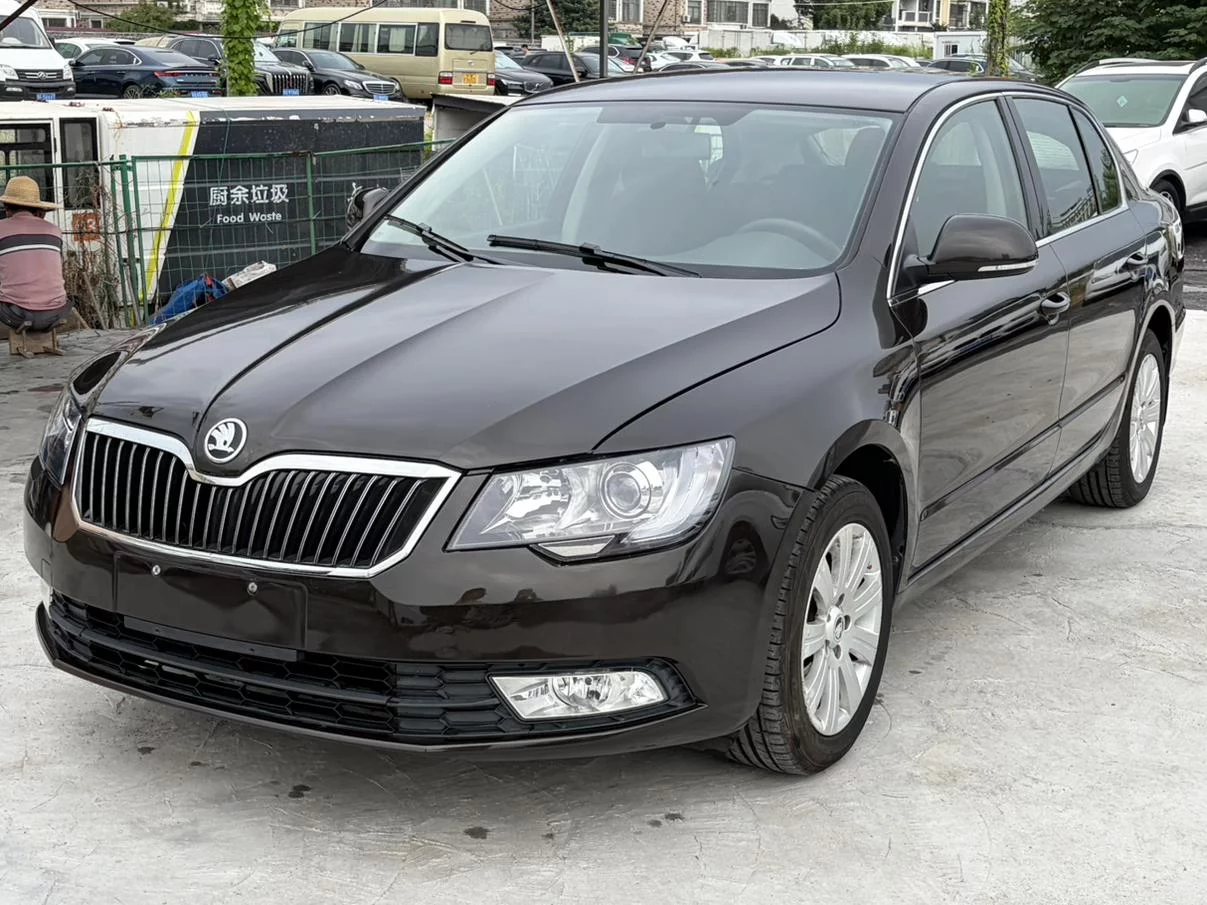 Skoda SuperB  из Китая