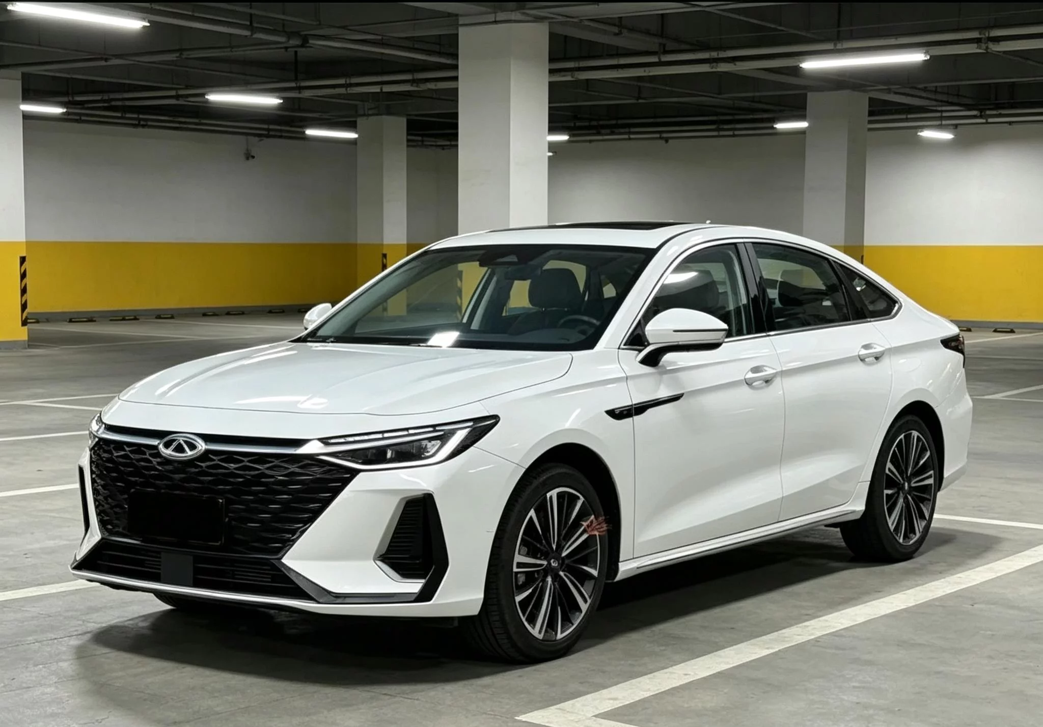 Chery Arrizo 8