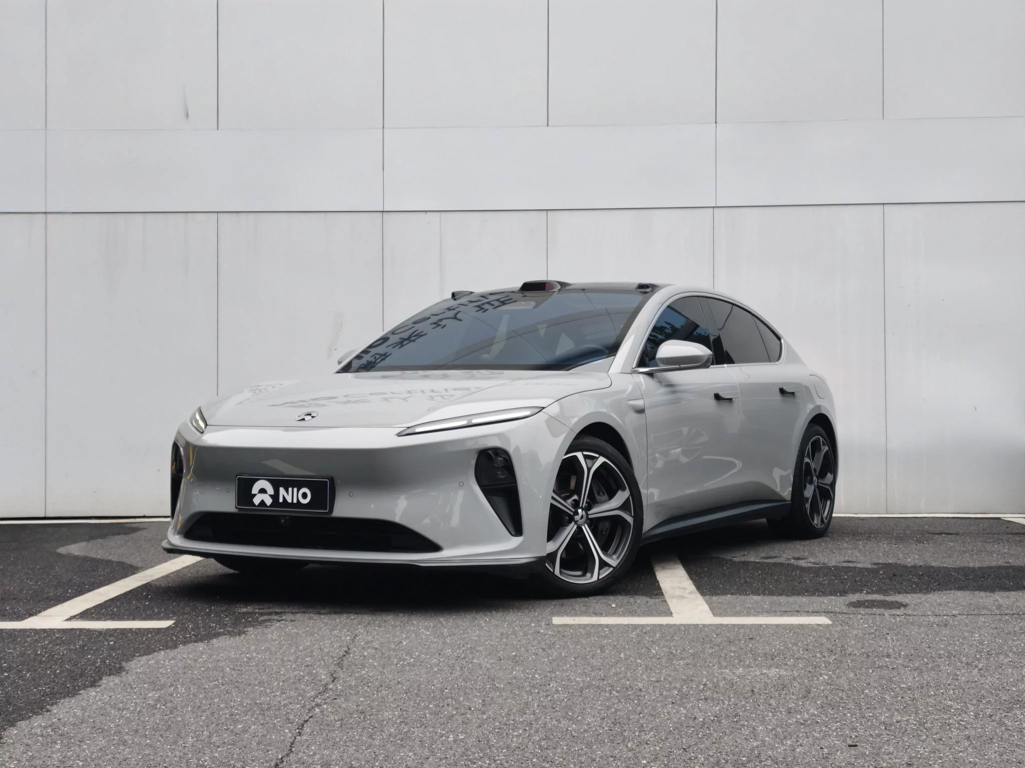 NIO ET5