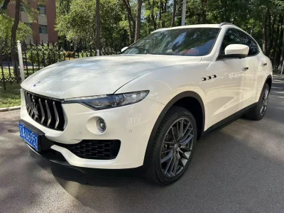 Maserati Levante, 2017 — купить с доставкой из Китая