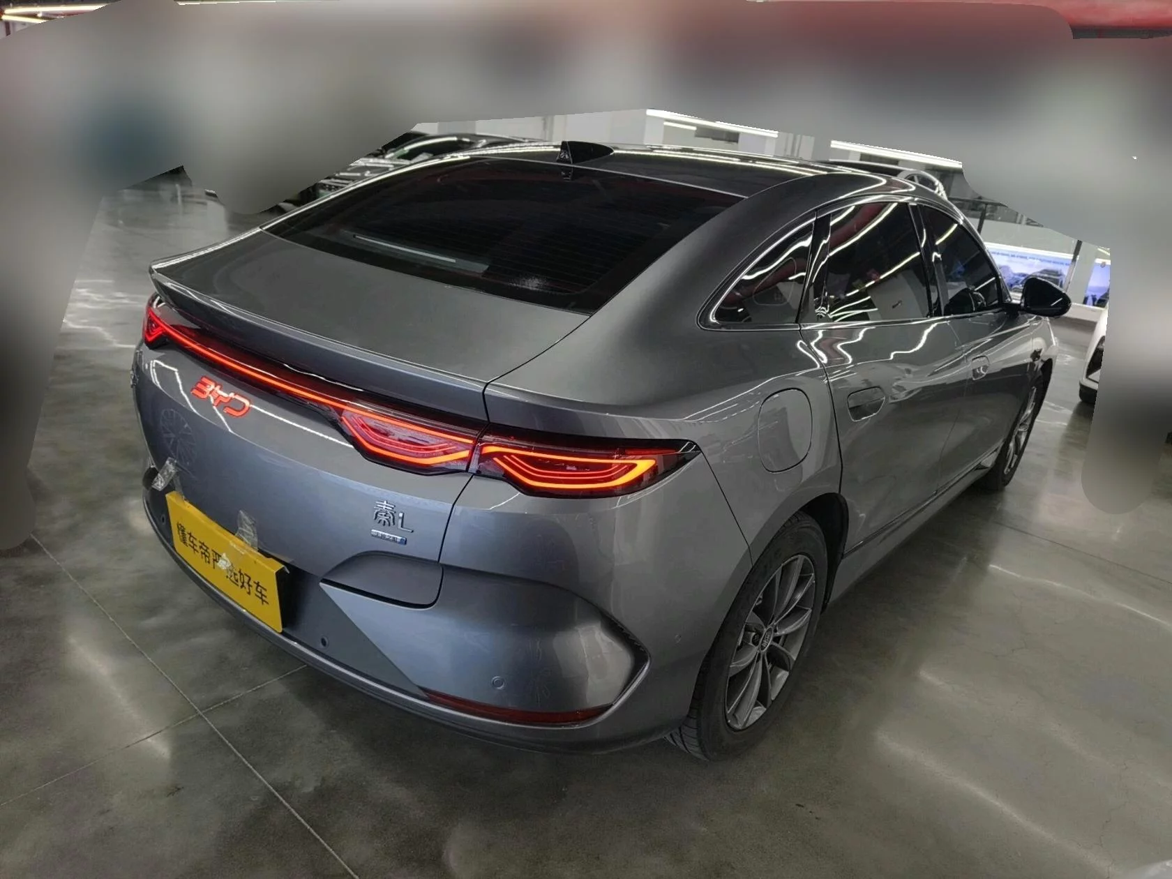 BYD Qin L EV