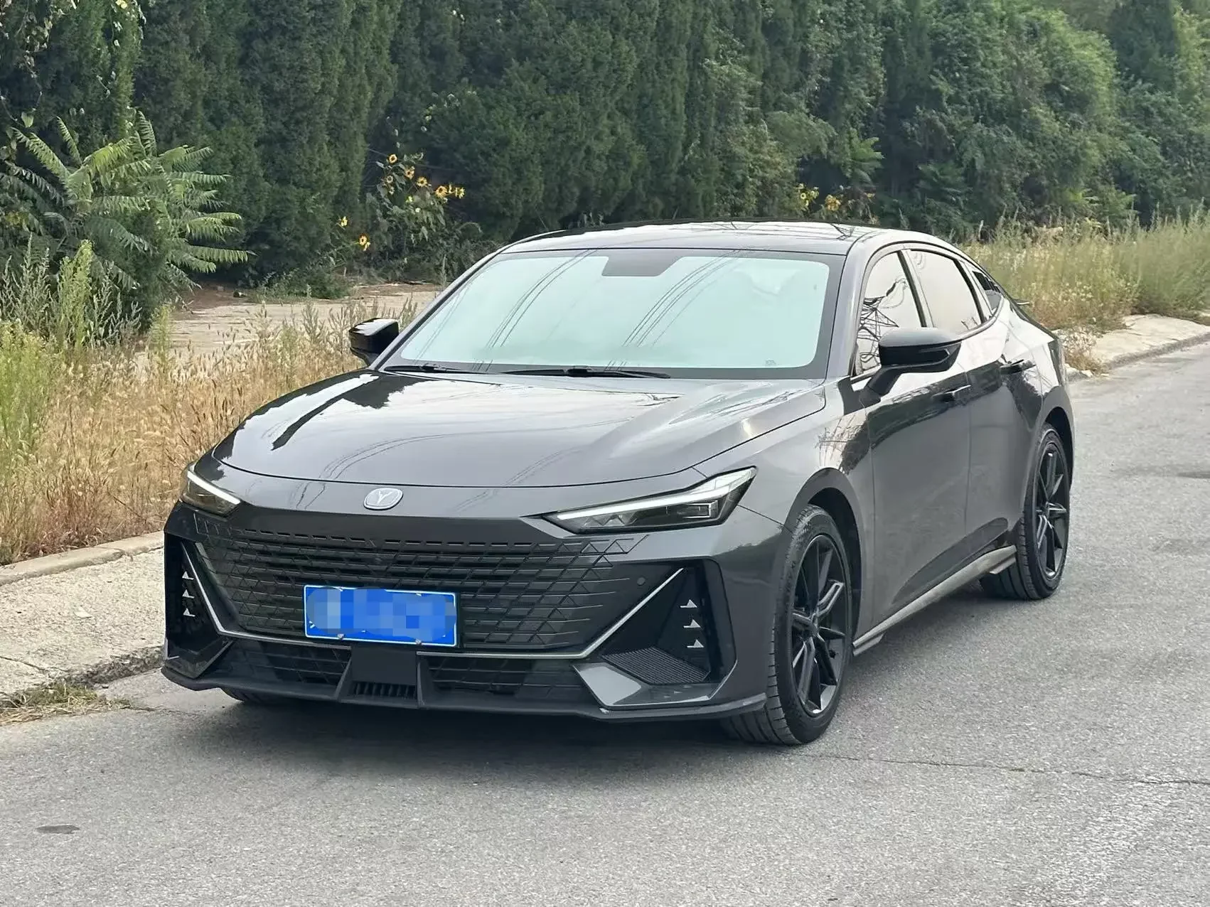 Changan UNI-V