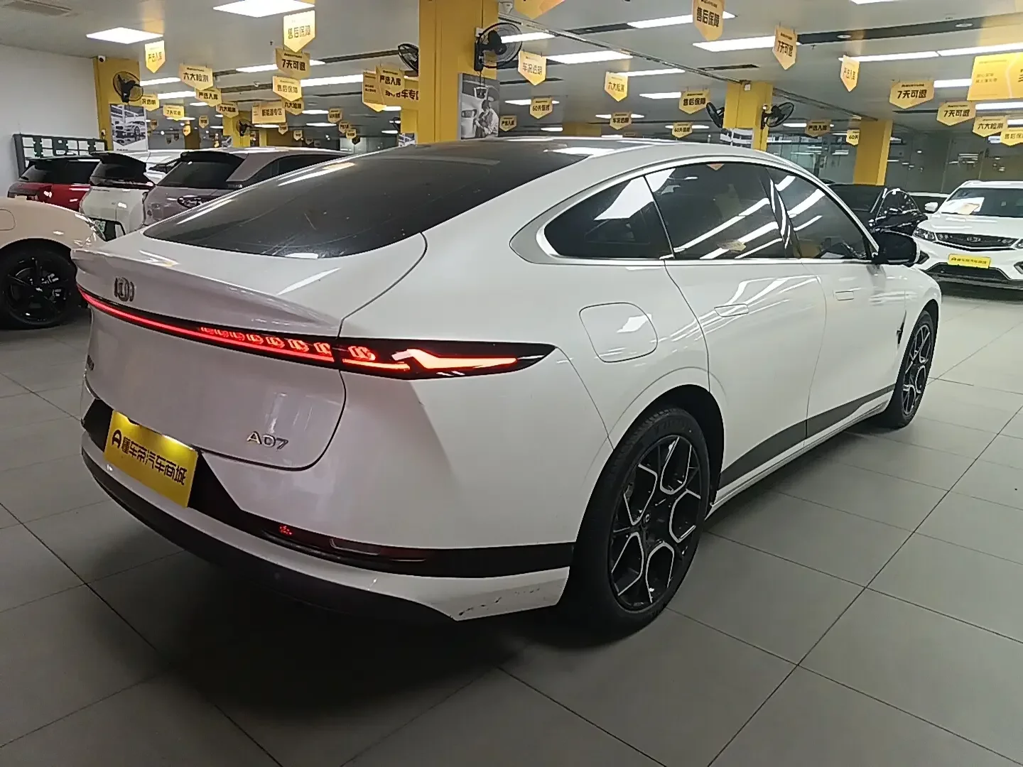 Changan Qiyuan A07  из Китая