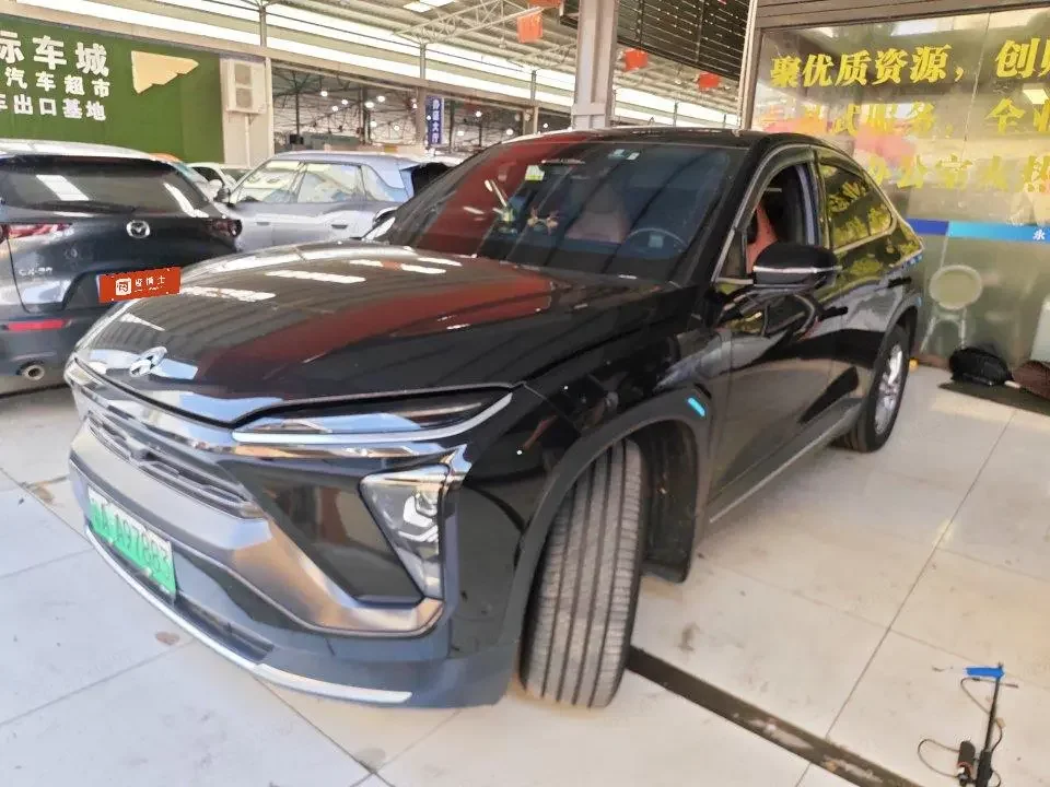 NIO EC6