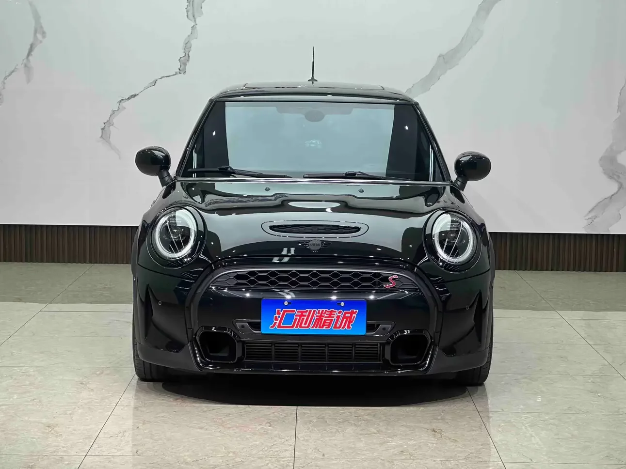 MINI MINI