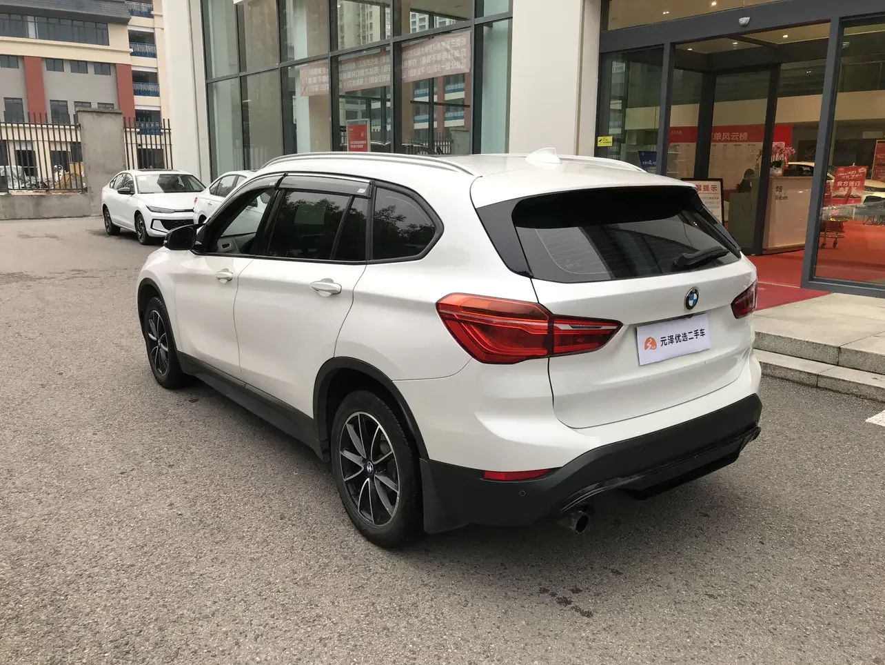 BMW X1