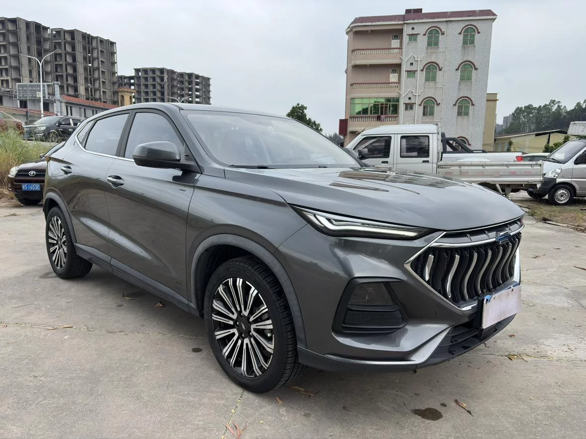 Oshan Changan Auchan X5