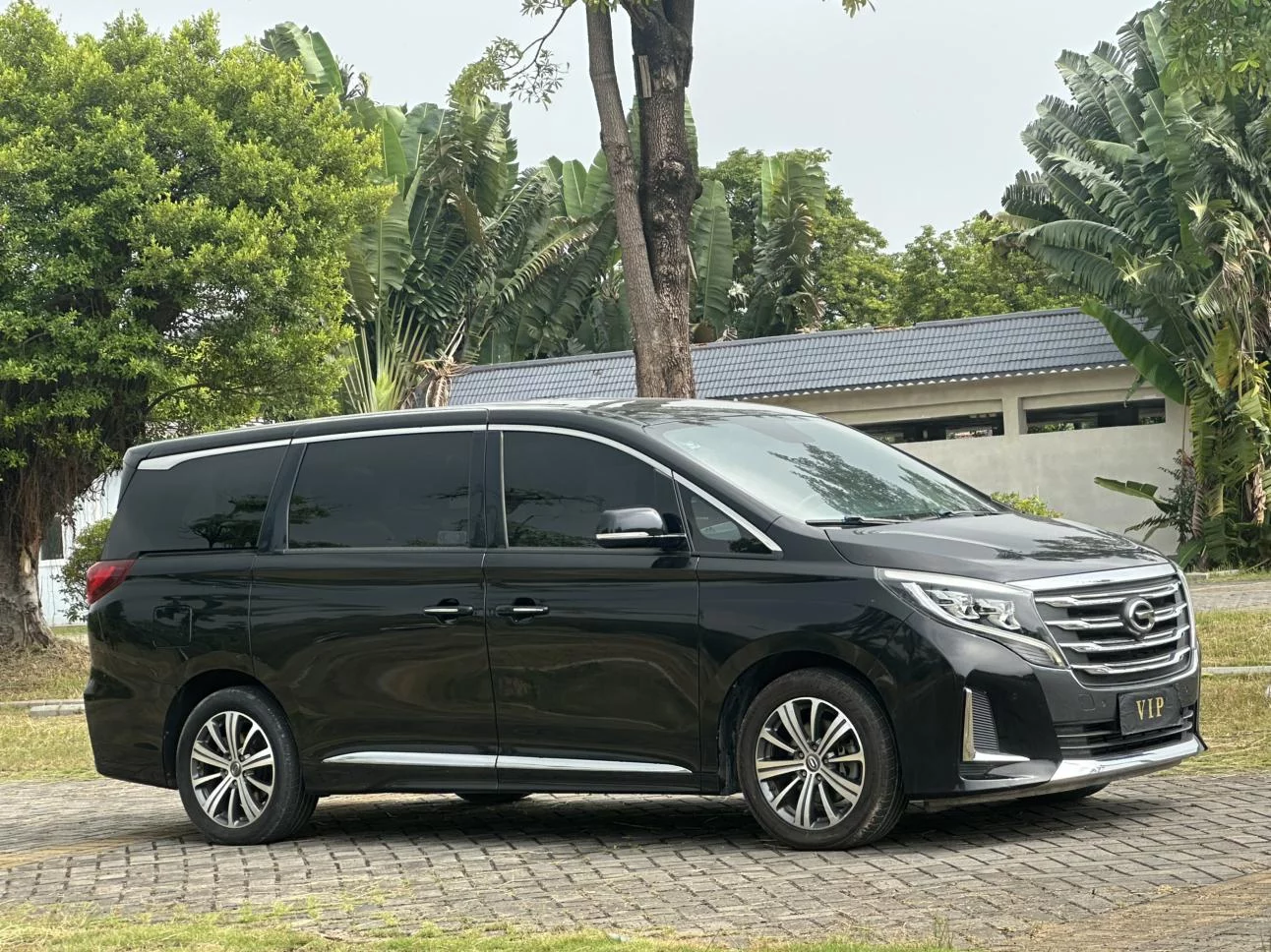 GAC Trumpchi M8
