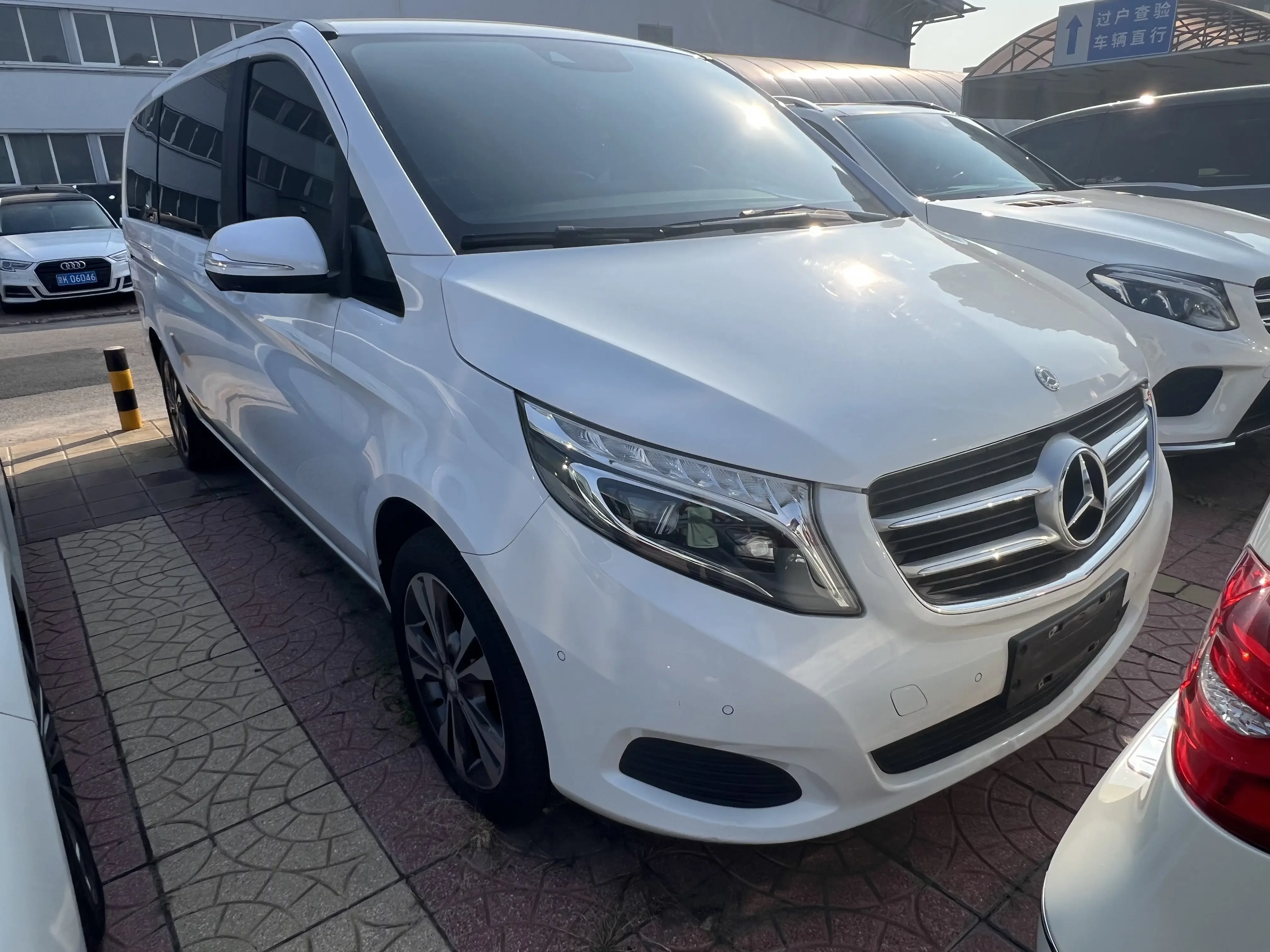 Mercedes-Benz V Class