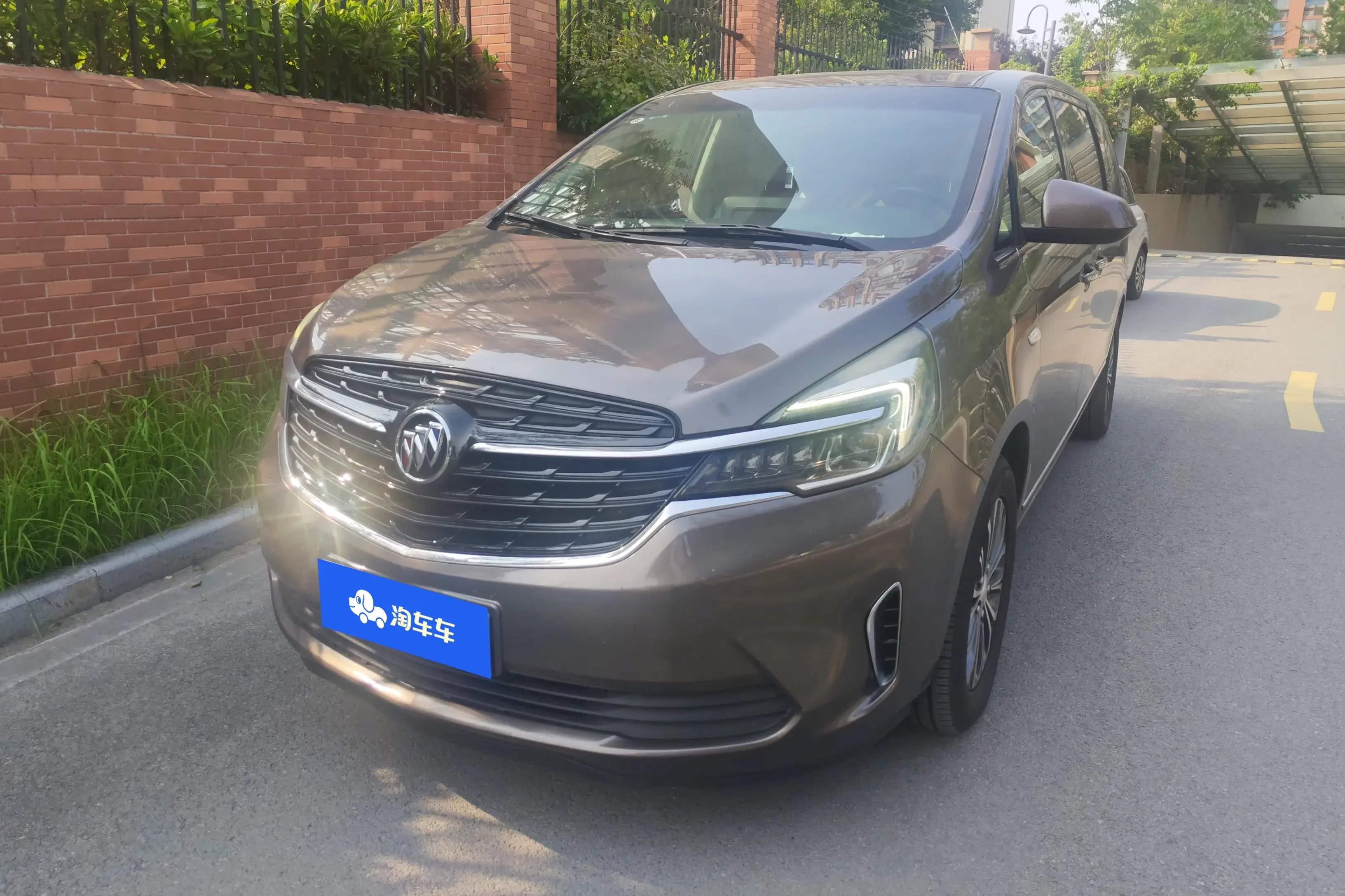 Buick GL8