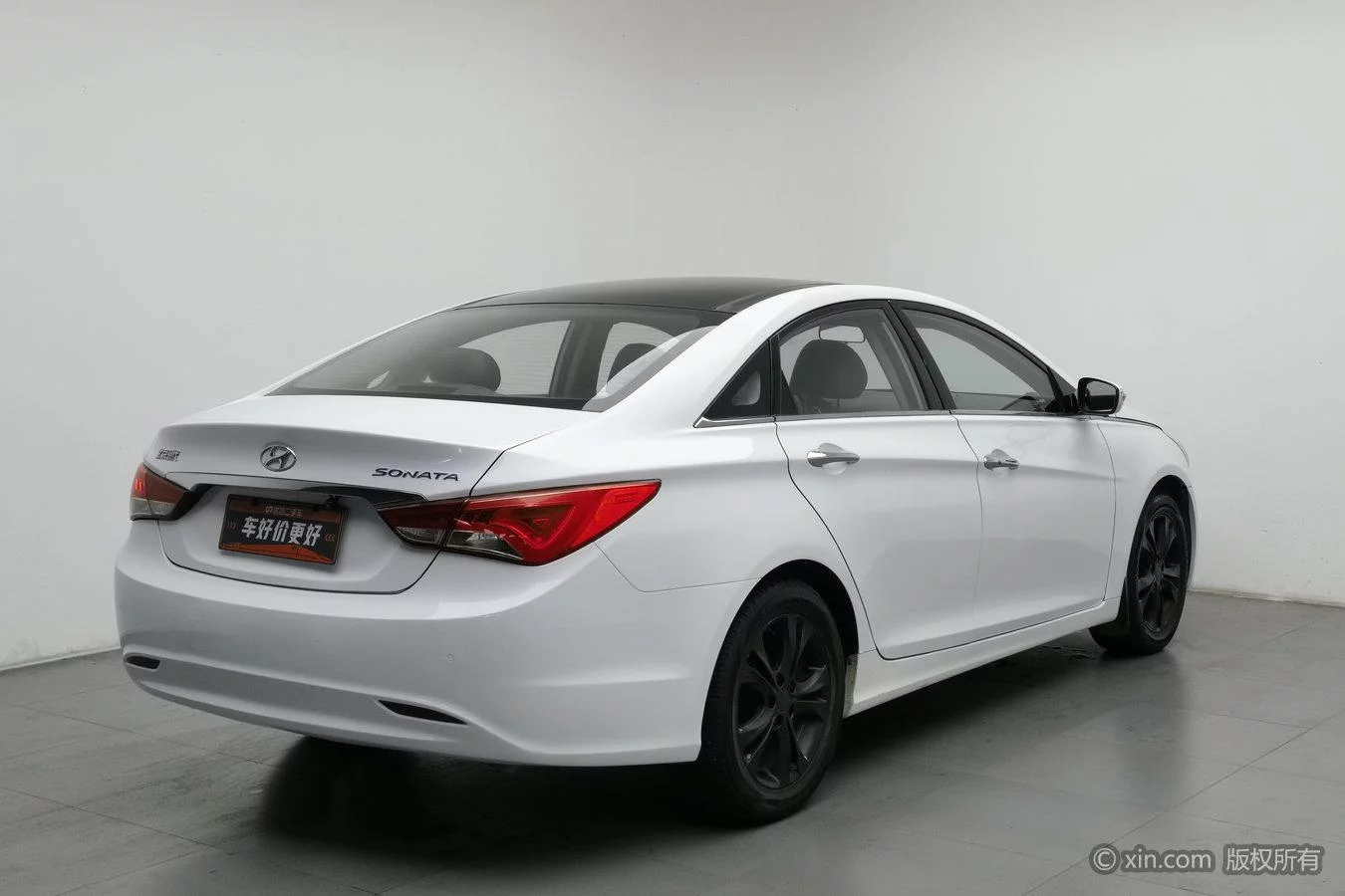Hyundai sonata eight
