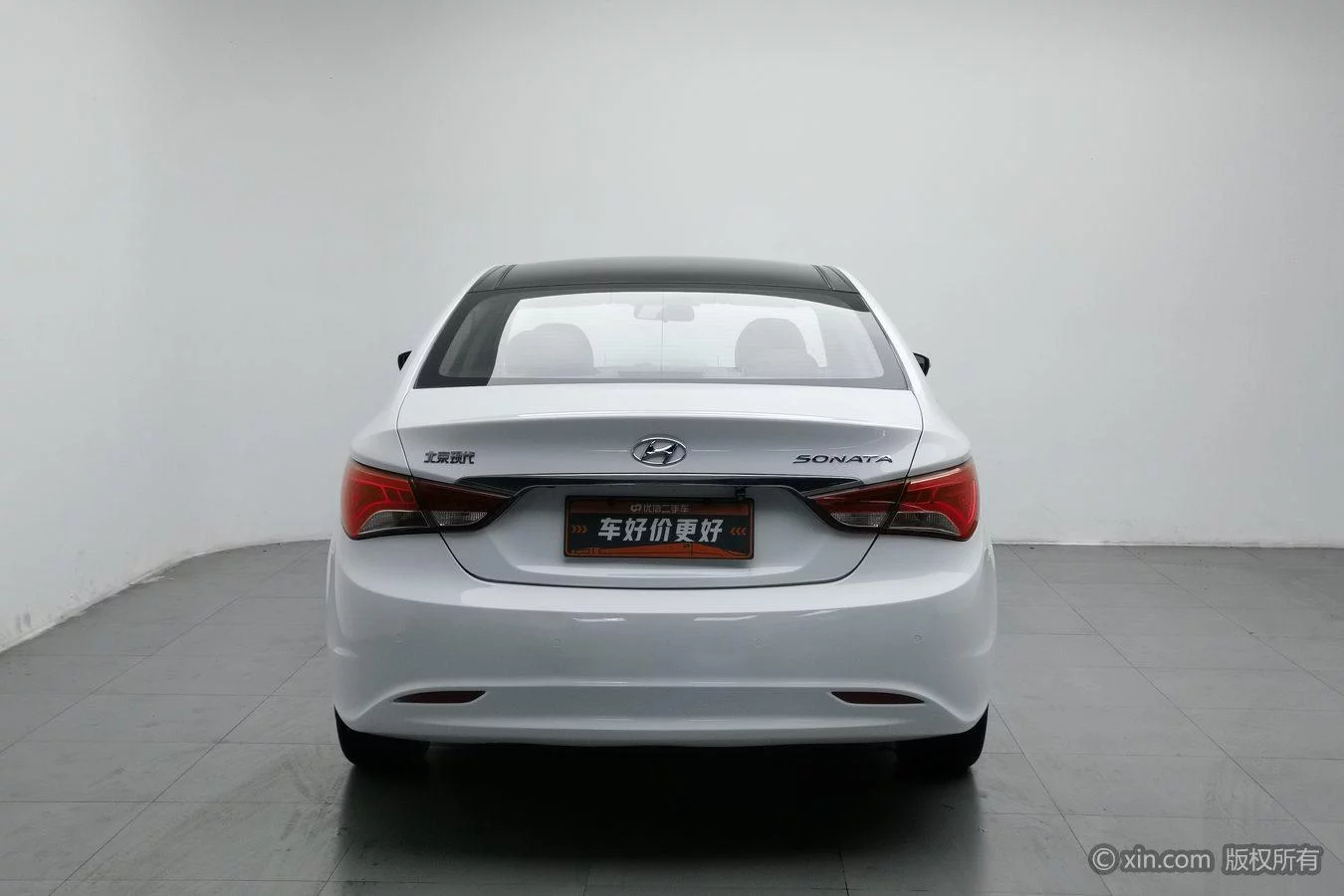 Hyundai sonata eight
