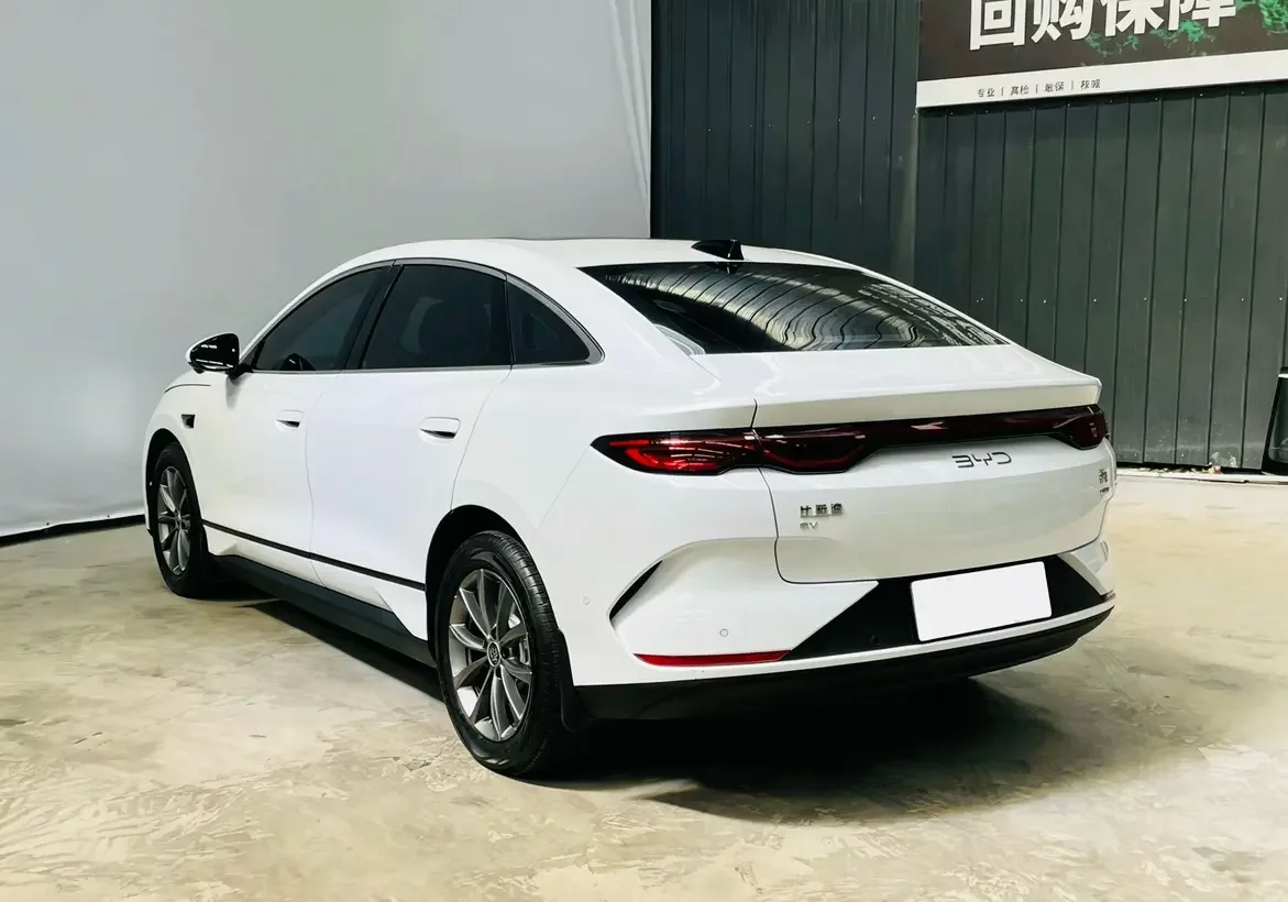 BYD Qin L EV