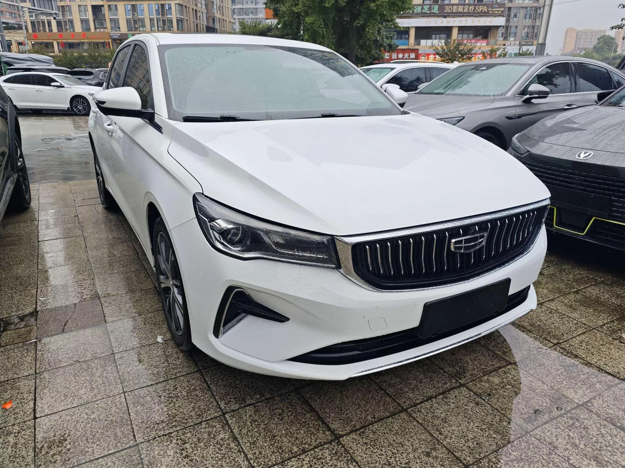 Geely Emgrand