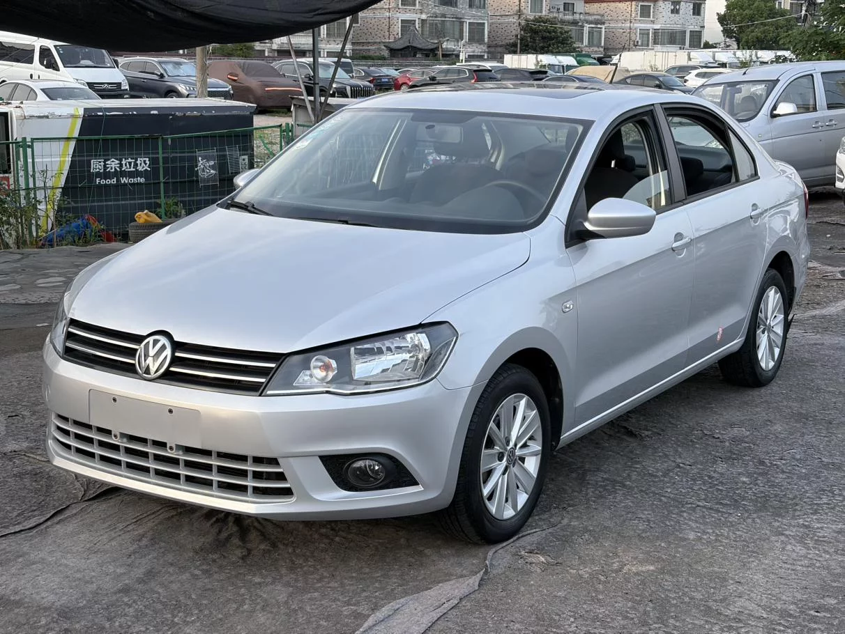 Volkswagen Jetta  из Китая