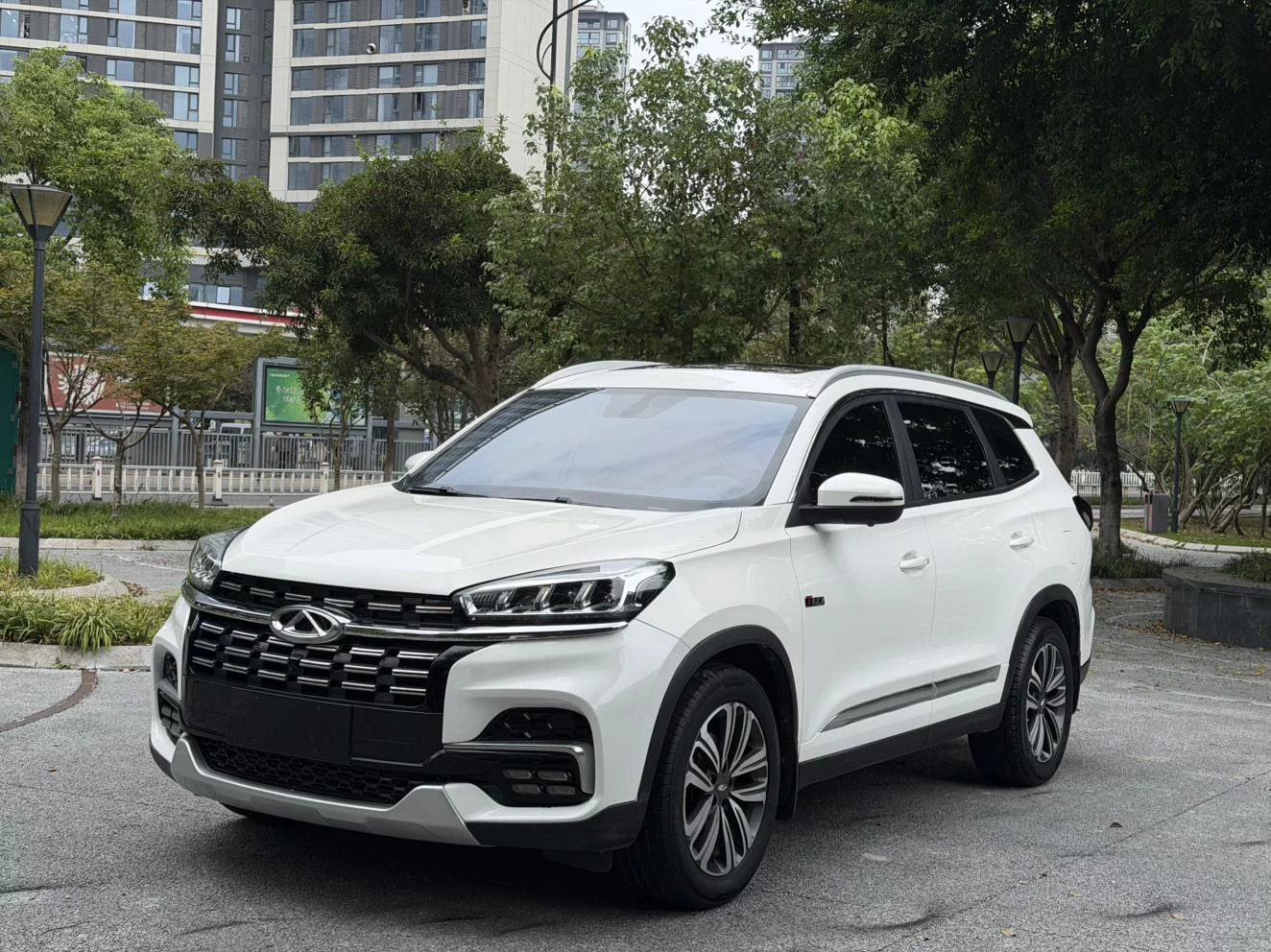 Chery Tiggo 8