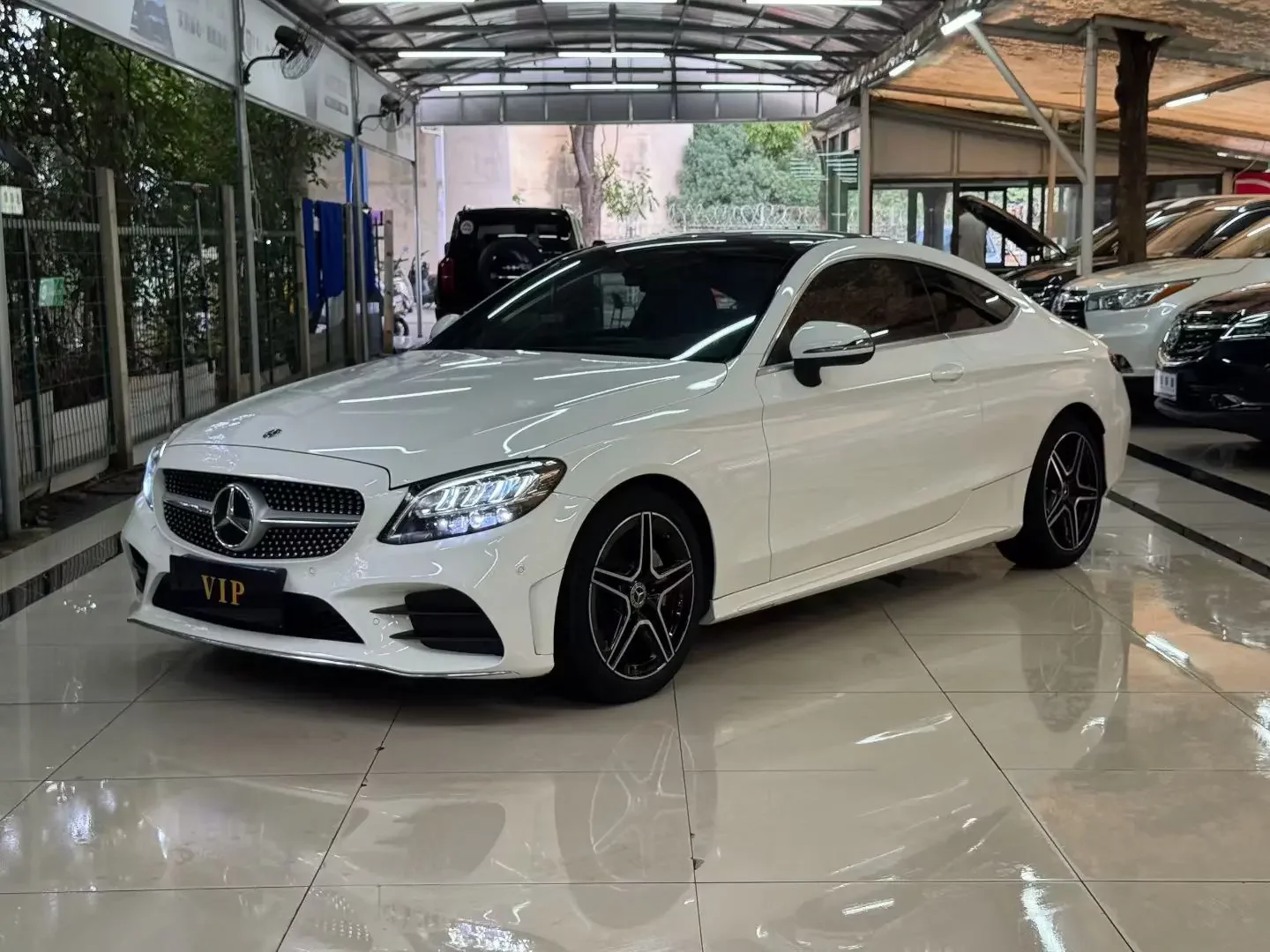Mercedes-Benz C-Class