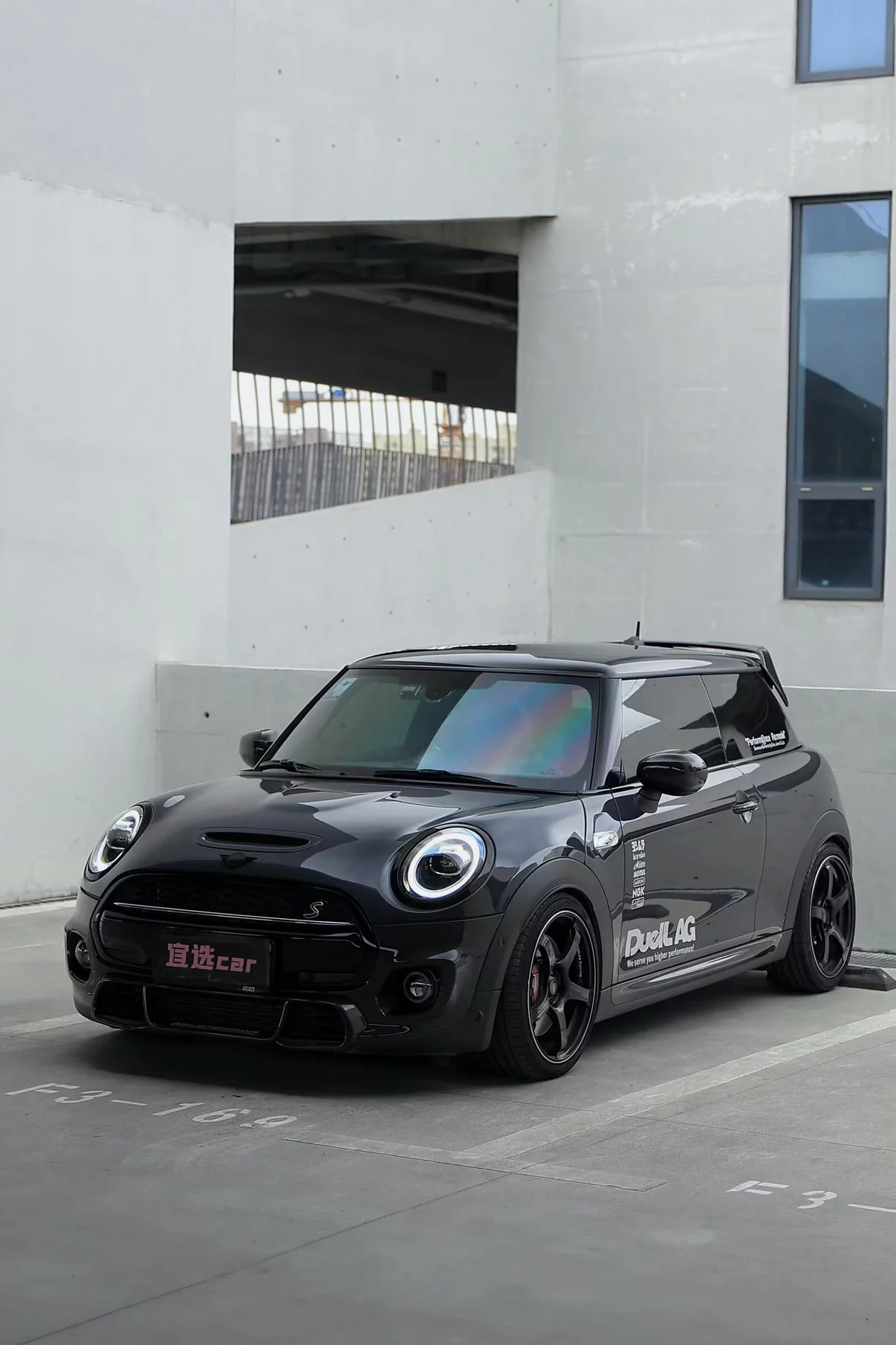 MINI MINI