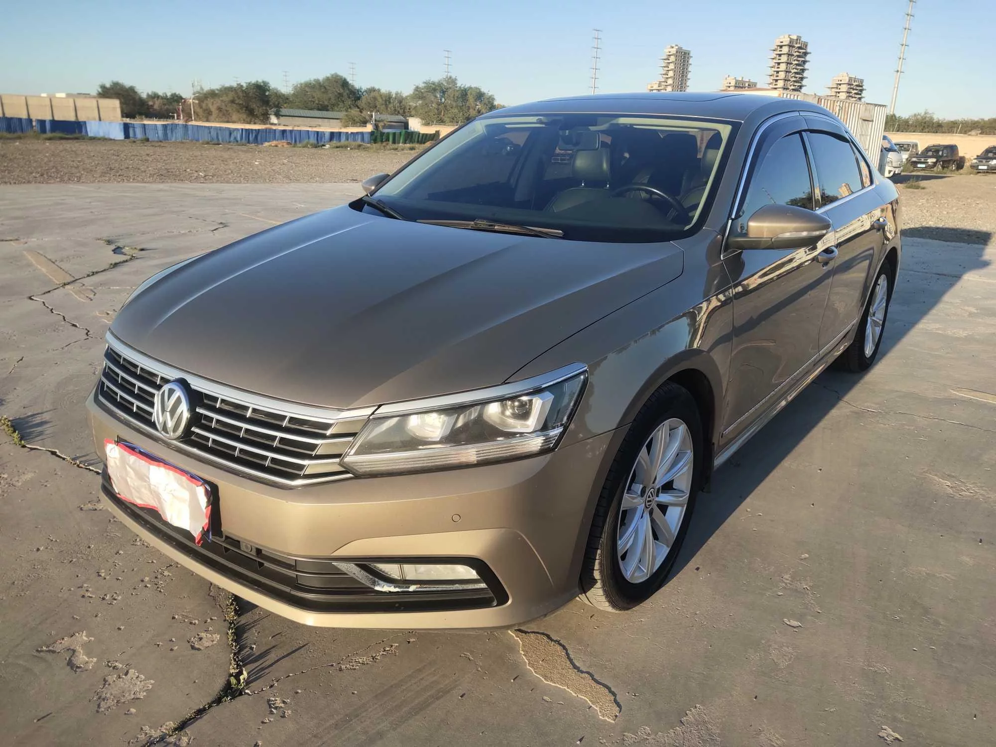 Volkswagen Passat  из Китая