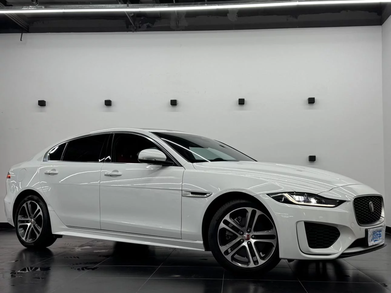 Jaguar XEL