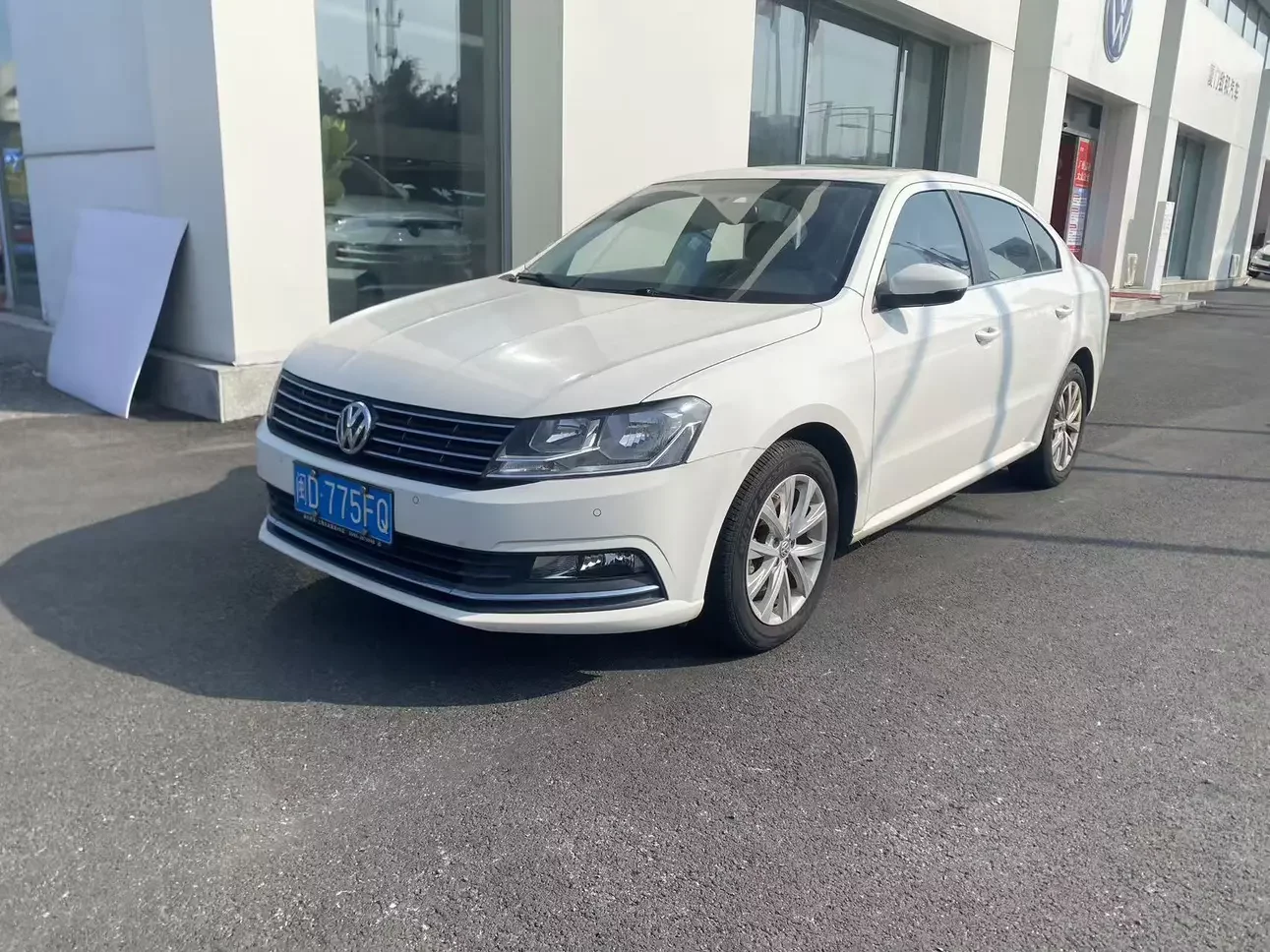 Volkswagen Lavida  из Китая