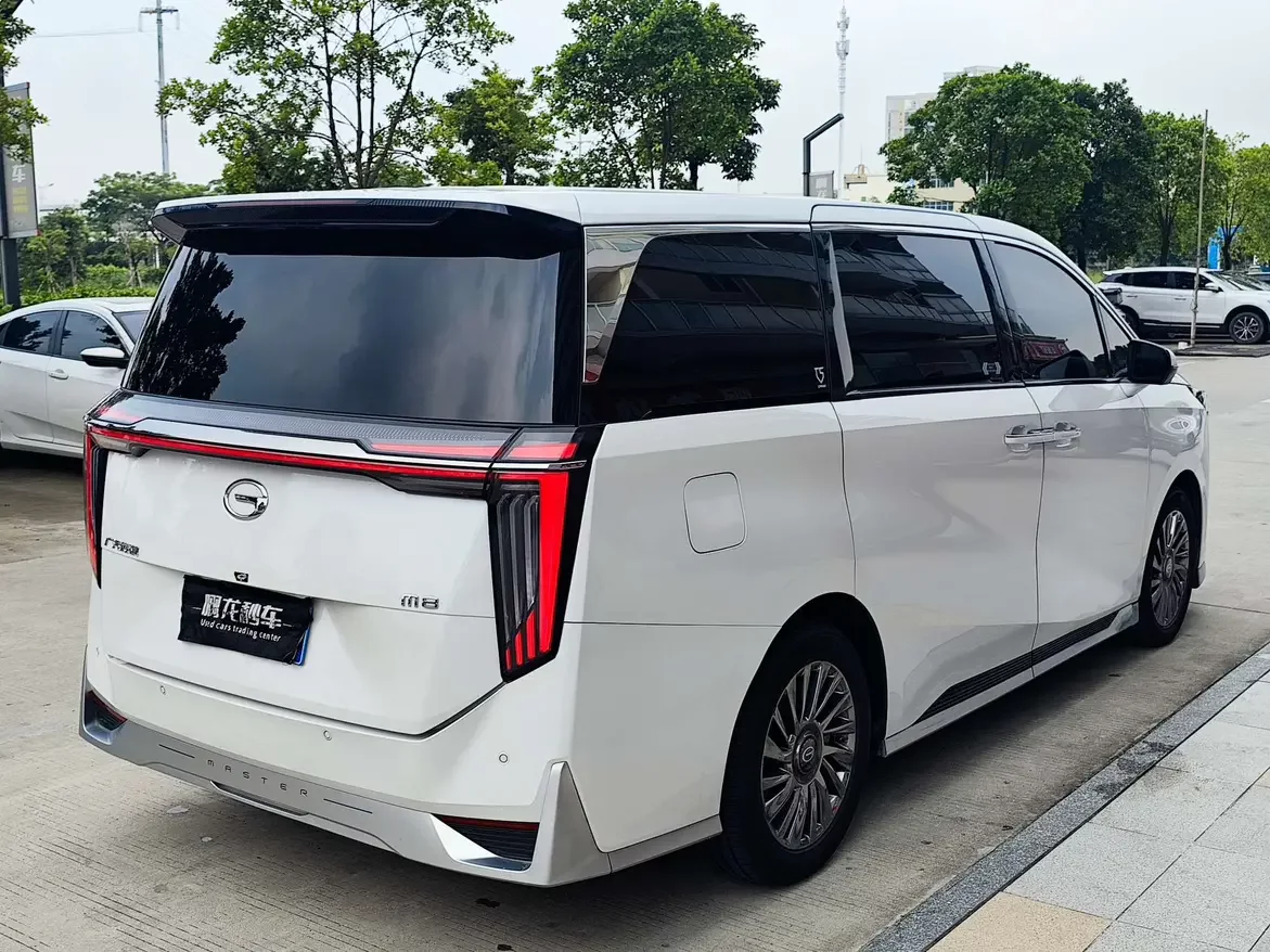 GAC Trumpchi M8